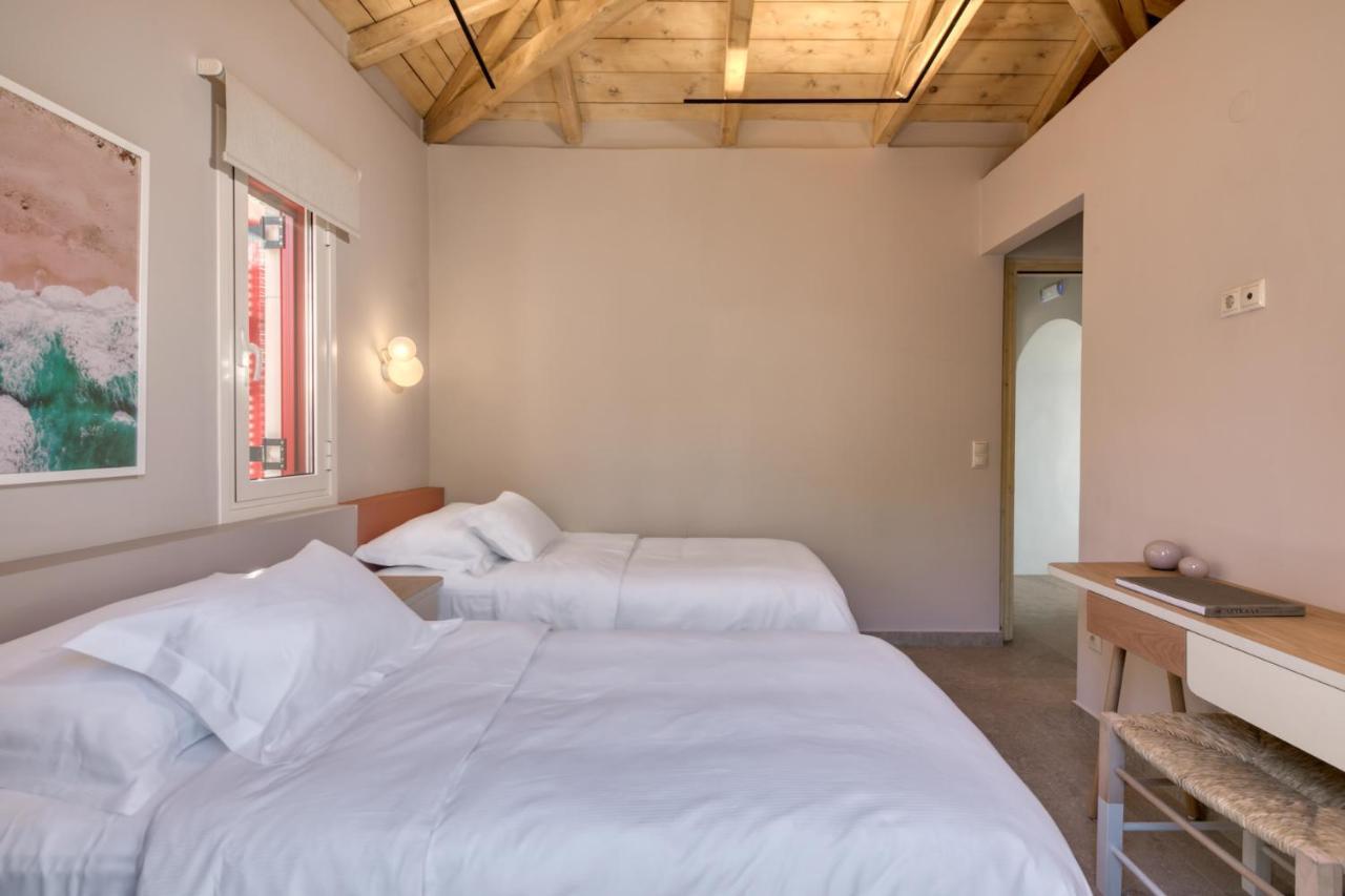 Artblue Villas Tsoukaládhes Esterno foto